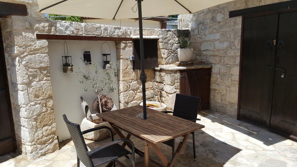 Michalis Anoyia Traditional Stonehouse カースィカス エクステリア 写真